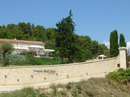 Domaine Saint Victor Hotel La Tour-d'Aigues ภายนอก รูปภาพ